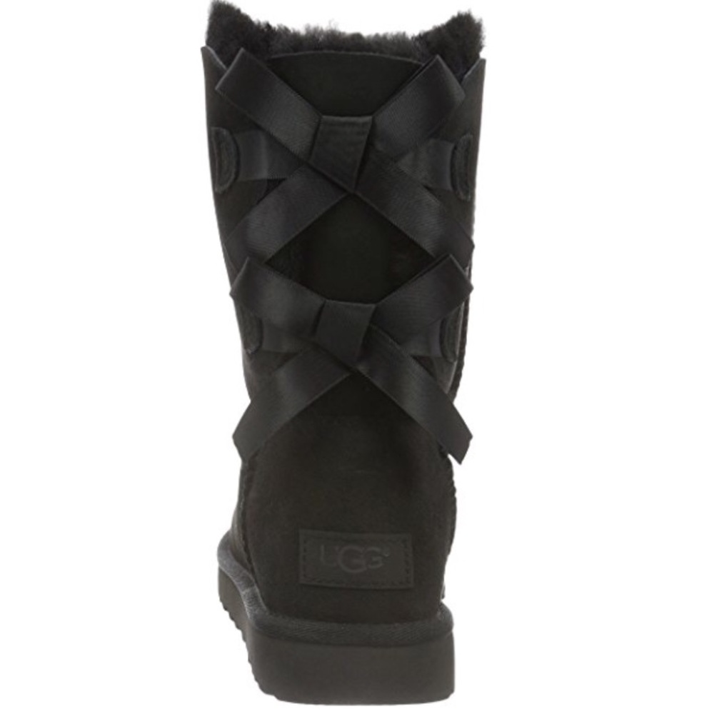 ⭐️SOLD⭐️  UGG Bailey bow winter boots - Picture 3 of 8